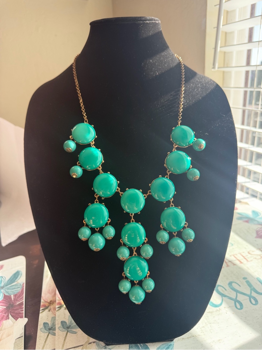 Gold-Chain Teal Statement Necklace - Unbranded